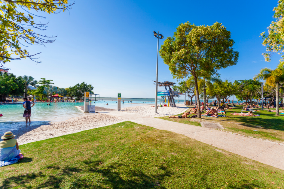 ケアンズにワーホリで来た女性