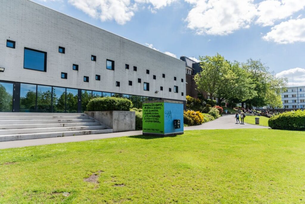 ベルギー留学 大学 ULB